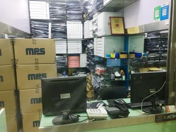 点击查看大图 深圳市福田区盈佳诺电子商行实景