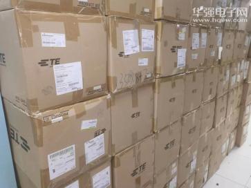 点击查看大图 深圳市雅贝轩科技有限公司实景