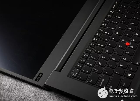 ThinkPad X1隐士轻薄机身蕴含澎湃能量 向游戏本看齐