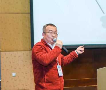 机器学习对于解决无人驾驶的问题非常重要