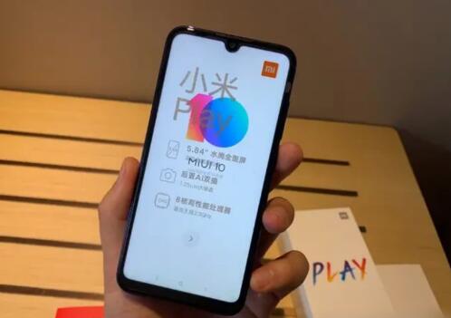 圣诞前夕，雷布斯发布低端小米play