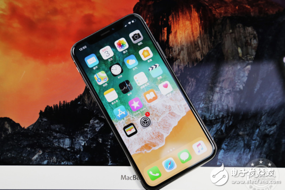 iPhone十一年的进化，每一款都是工巧匠精心雕琢的视觉盛宴