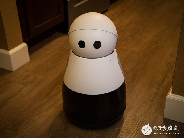 会眨眼的超萌家用机器人kuri能行走能聆听说话