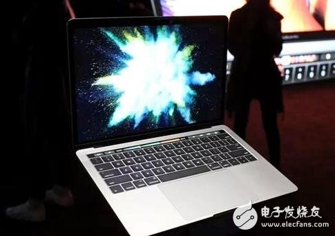 苹果新Macbook Pro真机图赏，好薄、好靓、好高端！