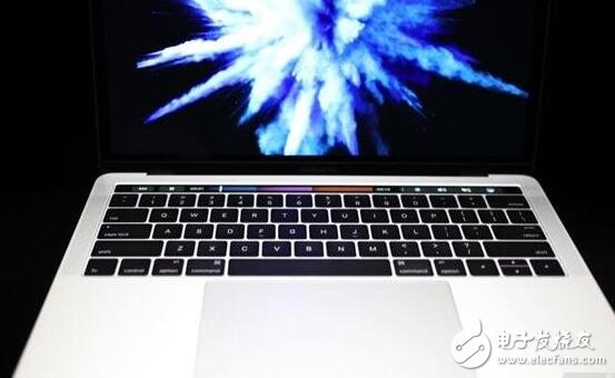 苹果新Macbook Pro真机图赏，好薄、好靓、好高端！