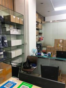 深圳市福田区新亚洲电子市场源洲电子商行实景