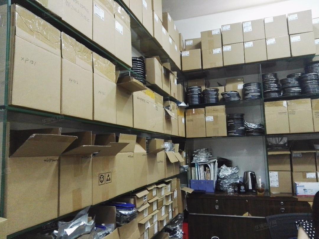 深圳市福田区新亚洲电子市场东河口电子商行展示图3