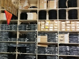 深圳市福田区新亚洲电子市场二期一鸣新电子经营部实景